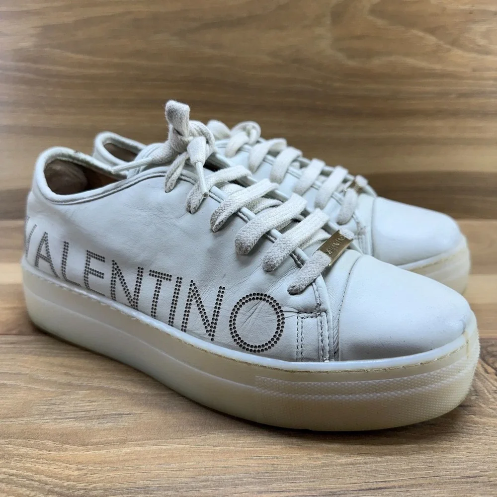 Valentino By Mario Valentino Womens 7.5 Dalia Logo Leather Platform Sneaker Bone